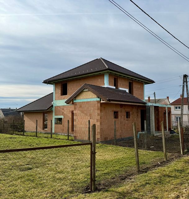 Elkészült ácsmunka - tetőszerkezet, terasz vagy faszerkezet (12. kép)